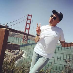 Meet your Posher, Cesar